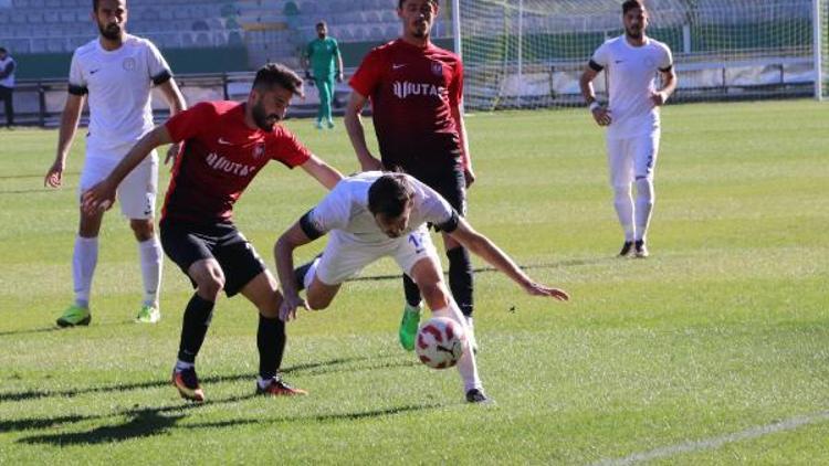 Şanlıurfa Karaköprü Belediyespor-Utaş Uşakspor: 0-0