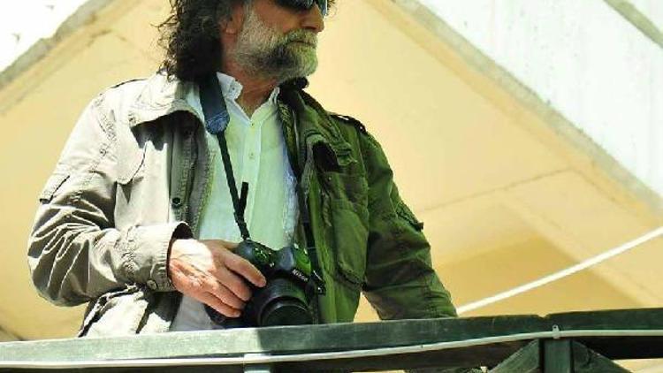 Fotoğraf sanatçısı Özcan Çeltikli toprağa verildi