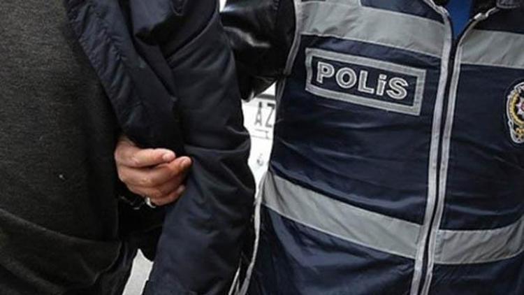 İzmirde FETÖ operasyonu: Fildişi Sahili uyruklu çıktı