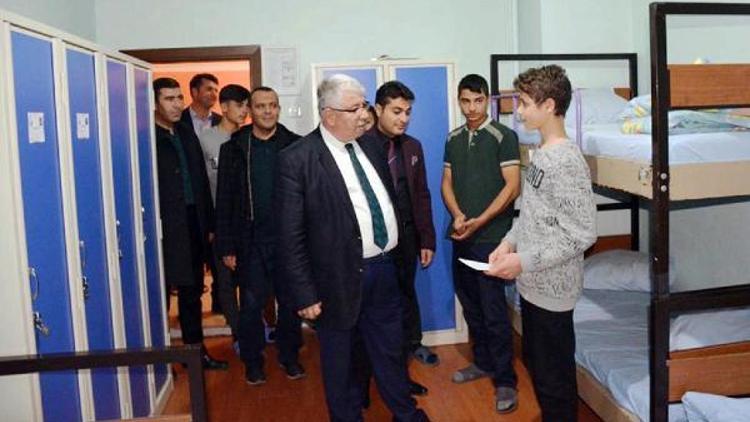 Yozgat Milli Eğitim Müdürü Yazıcı, öğrenci pansiyonlarını denetledi