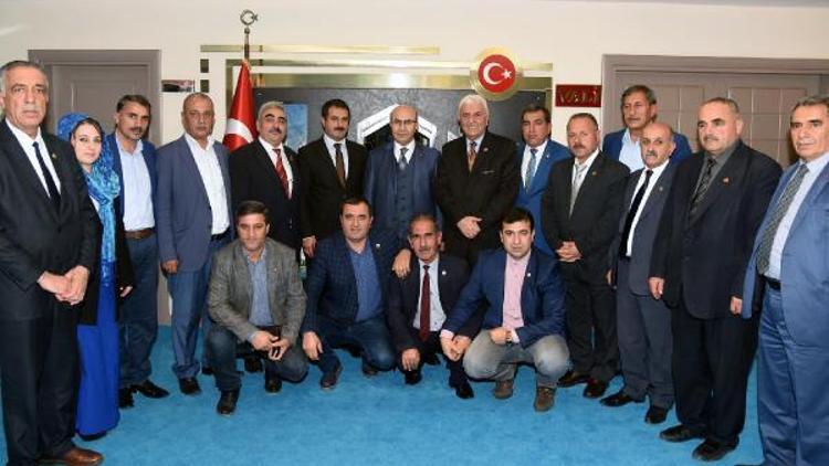 Türkiye Muhtarlar Federasyonu, Demirtaş’ı ziyaret etti