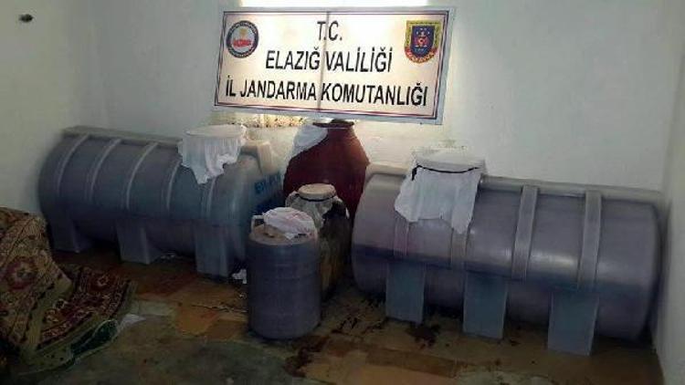 Elazığda 800 litre kaçak şarap ele geçirildi