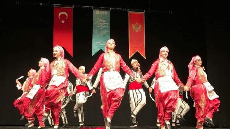 Edirne Belediyesi Halk Oyunları ekibi Karadağda büyük ilgi gördü