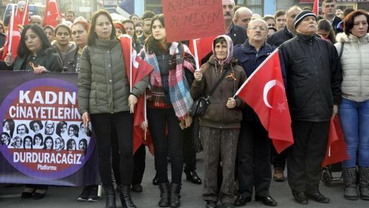 Annenin kızına son vedası yürek burktu (3)