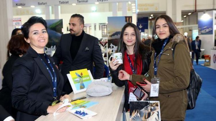 İzmir Fuarında Kemer standına ilgi