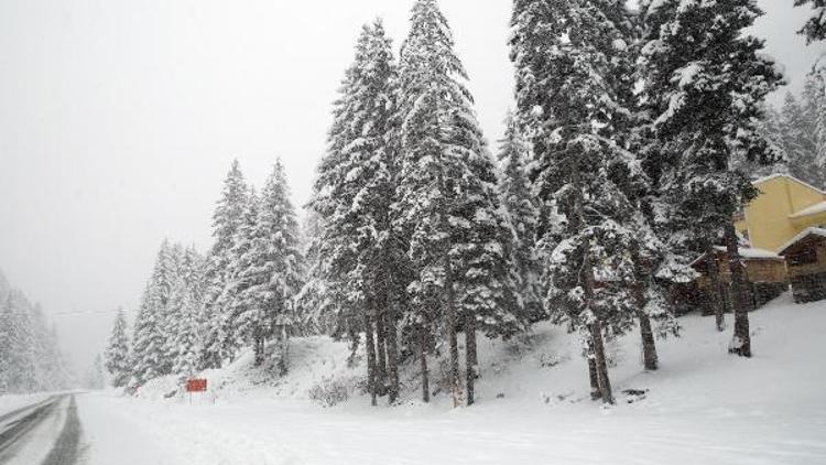 Rize’de 38 köy yolu ulaşıma kapandı