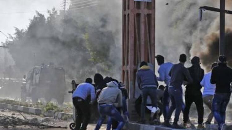 Tansiyon düşmüyor Batı Şeriada 12 yaralı