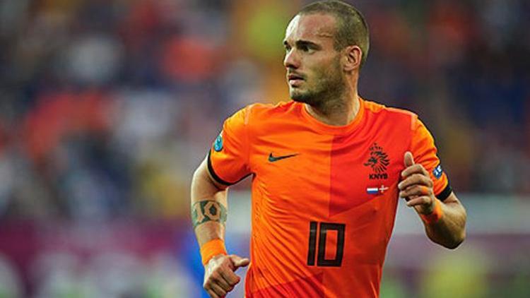 Hollanda futbolu şokta Devler Ligi vizesi ellerinden alındı
