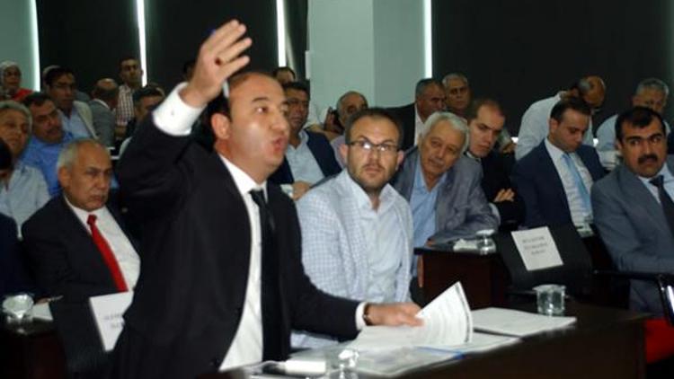Görevden alınan Ceyhan Belediye Başkanı FETÖden gözaltına alındı
