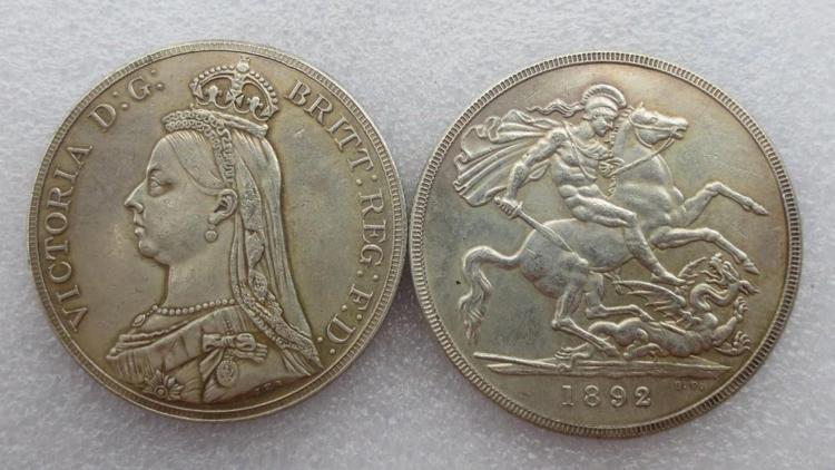 İngiltere Kraliçesi Victoria dönemi ait altın paralar Adanada bulundu