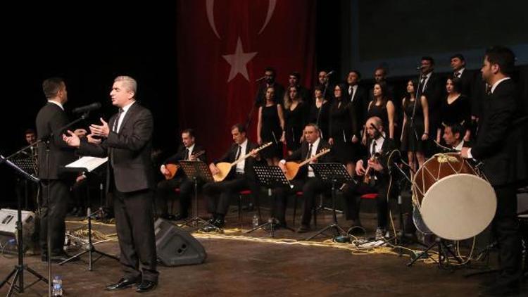 Garip Ayağı Türküleri konseri coşturdu