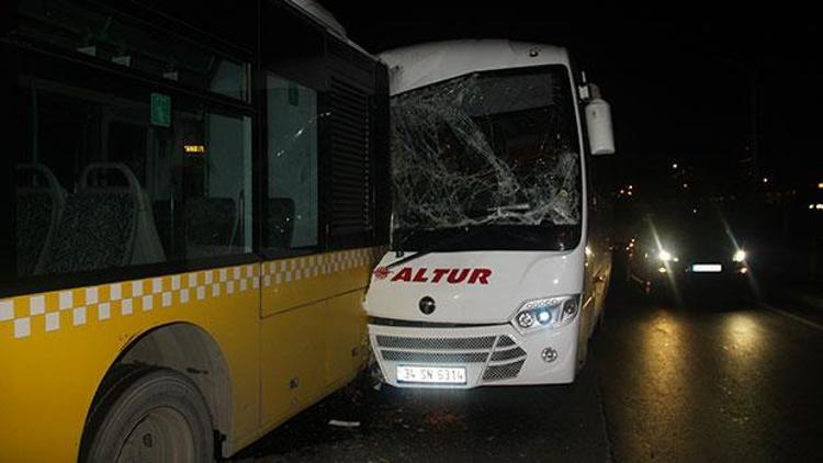 Havalimanı personelini taşıyan servis, İETT otobüsüne çarptı: Yaralılar var