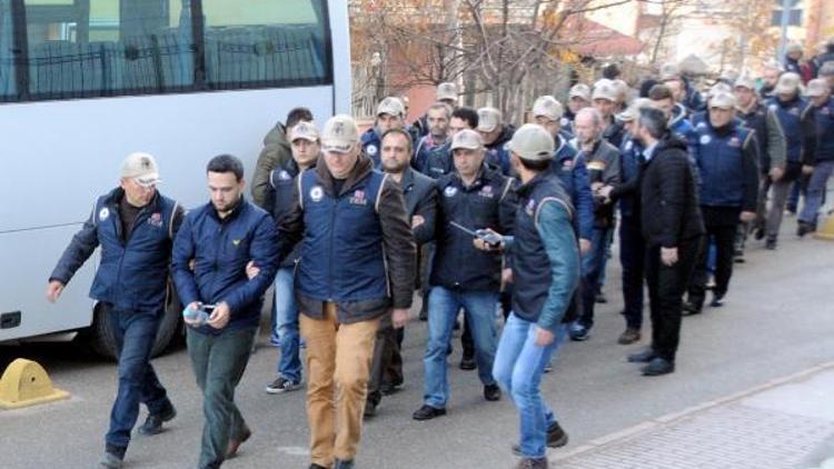 FETÖ şüphelisi havacı askerlerden 21i  daha adliyede