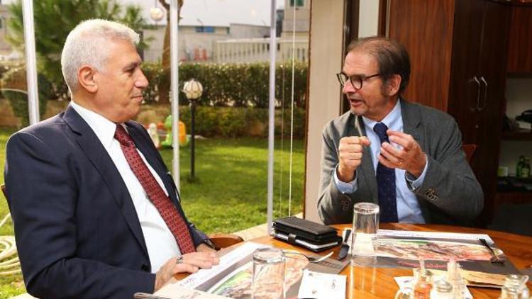 Bozbey: Demokrasiyi yerelden güçlendirme konusunda öncüyüz