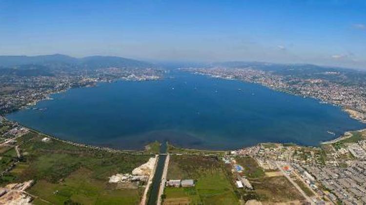 Marmara Denizinin çevre kontrolü havadan uçaklarla yapılacak