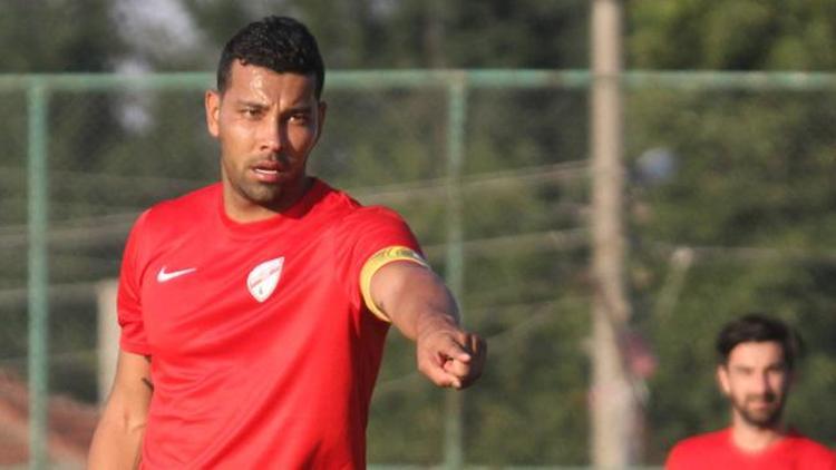 FIFAdan Balıkesirspor Baltoka güzel haber Andre Santos...