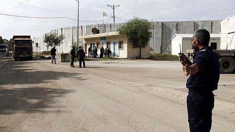 İsrail Gazze ile sınır kapısını kapattı