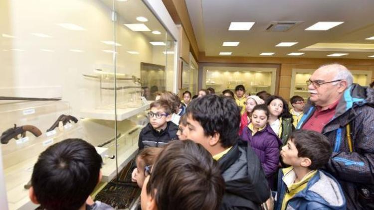 Öğrenciler TTSO Özel İpekyolu Müzesi’ni inceledi