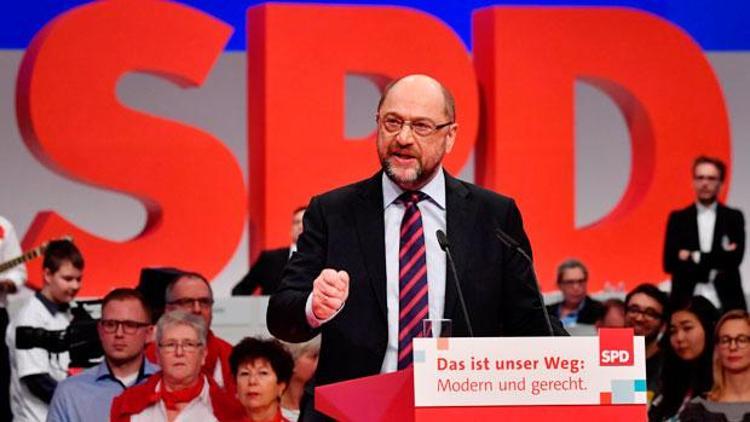 Schulz, Schröder’in o sözlerini unutmuş
