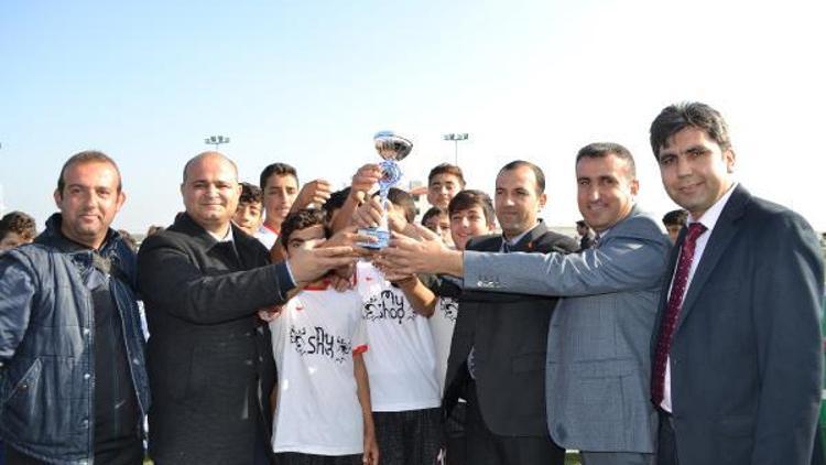 Şampiyon Atatürk Ortaokulu
