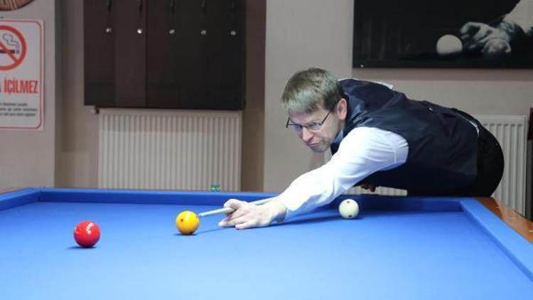 Dünya 3 bant bilardo şampiyonu Samsunda