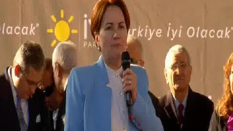 Meral Akşener: AKPde 50 belediye başkanının istifa ettirileceği konuşuluyor