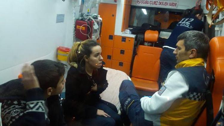 Bursada otomobil takla attı: 2 yaralı