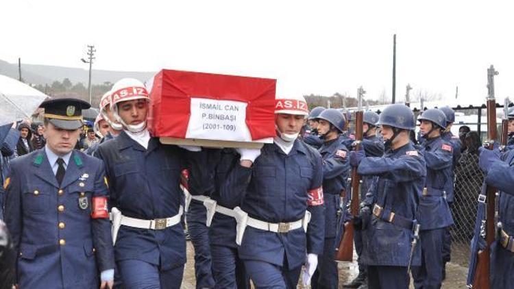 Şemdinlide intihar eden binbaşı, Eskişehirde toprağa verildi