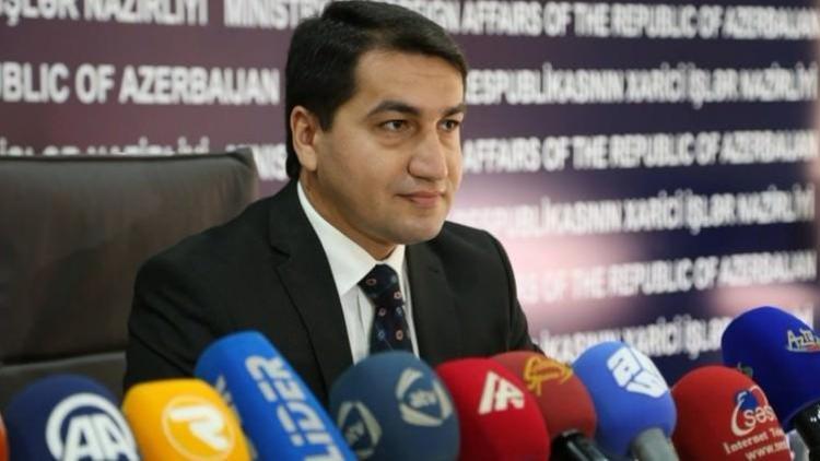 Azerbaycan: Ermenistan Türkiyeden alenen toprak istiyor