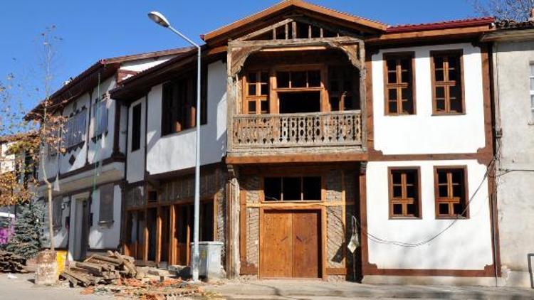 Zilede tarihi evler restore ediliyor