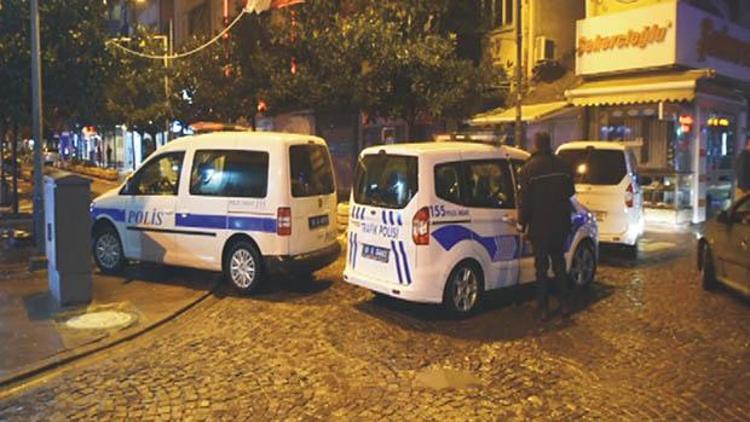 Gece yarısı bomba paniği... Kadın polis fünyeyle patlattı