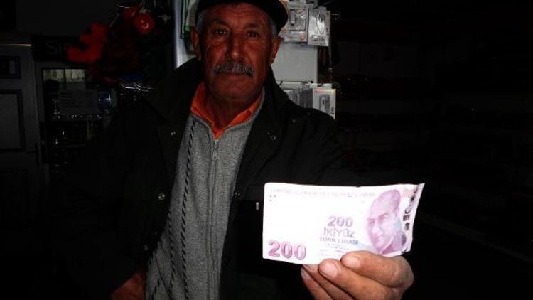 Peynir satan köylüye 200 TL,sahte para verildi