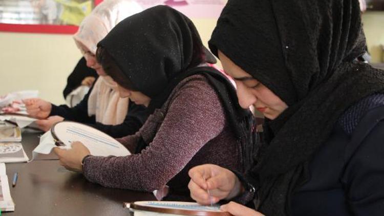 Şemdinli Belediyesinden kadınlar için meslek edindirme kursları