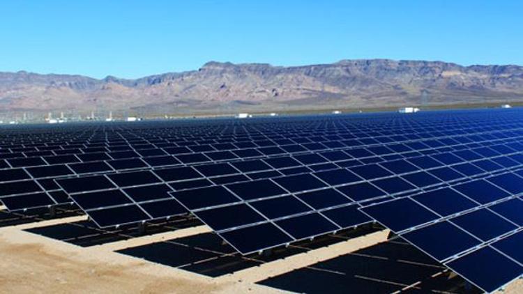 Güneş paneli fabrikasına 500 milyon dolarlık yatırım