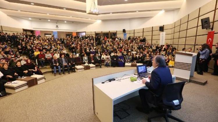 Saraçoğlu, sağlıklı yaşam ve bitkileri anlattı