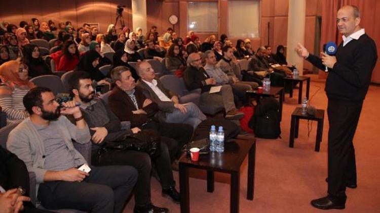 Başbakanlık Müşaviri Barkçin, BÜSAM seminerine katıldı