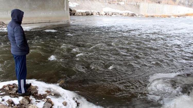 Kura Nehri çözülüyor