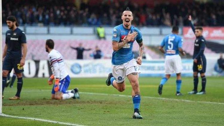 Napoli güldü, Inter yıkıldı İtalyada...