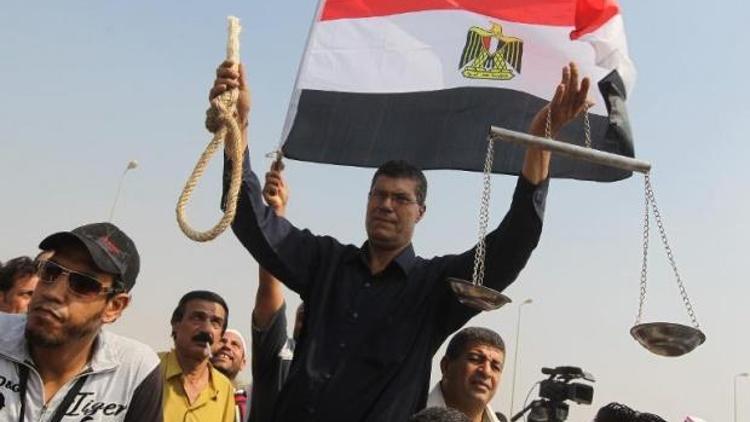 Mısırda 15 kişi idam edildi