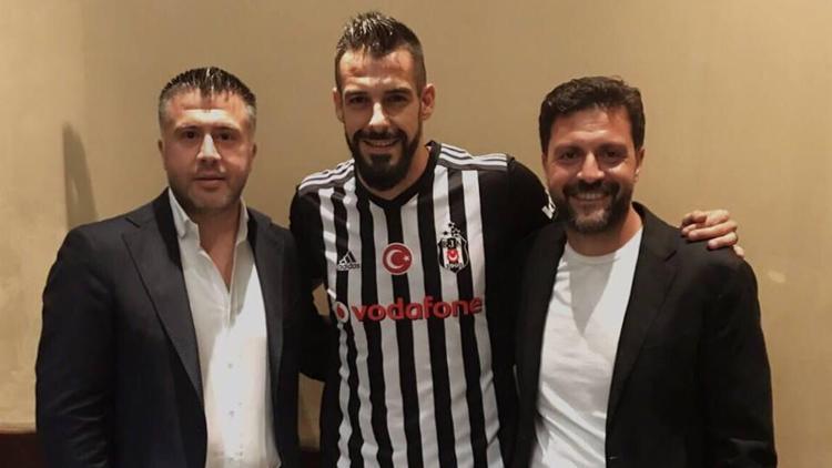 Beşiktaşın transfer sihirbazları Umut Güner ve Şafak Mahmutyazıcıoğlu...