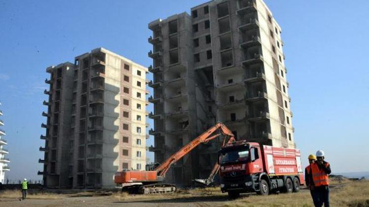 Kırklar Dağı konutlarının yıkımına başlandı (2)- Yeniden