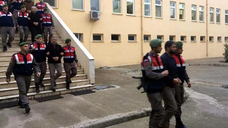 İzmirde, sosyal medyadan PKKya destek veren 4 kişi tutuklandı