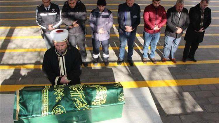 Valiz içinde bulunan Suriyeli bebeğin cenazesi defnedildi