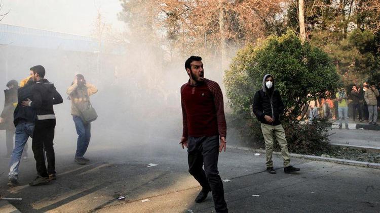 Talepleri farklı, liderleri yok... İrandaki protestoların resmi...