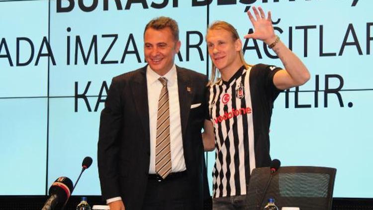 Beşiktaş, Domagoj Vida ile sözleşme imzaladı (2)