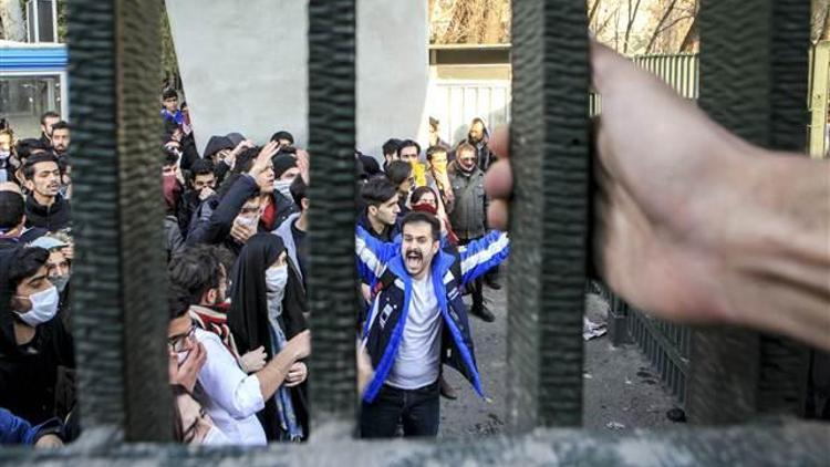 Dışişleri Bakanı’ndan flaş sözler: İrandaki olayları iki lider destekliyor