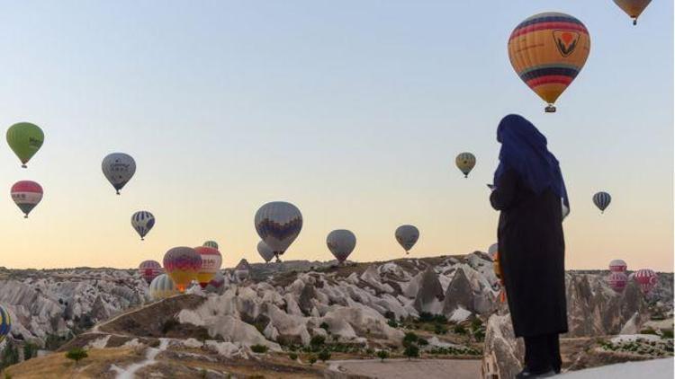 Financial Times: Turistler Türkiyeye geri dönüyor