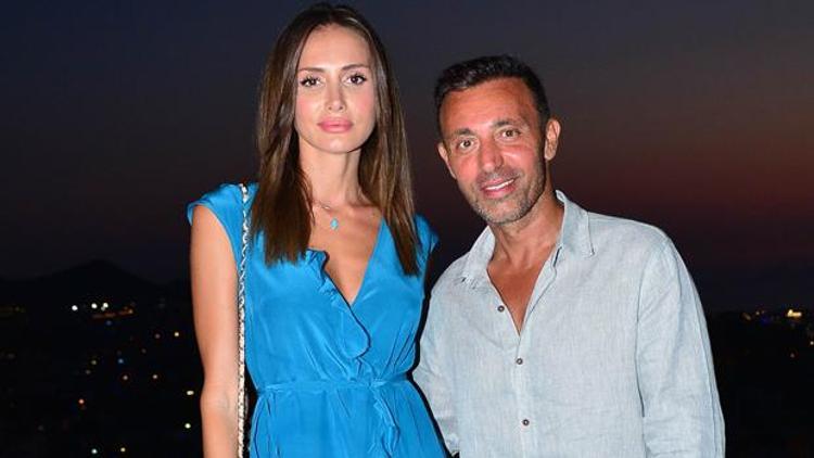 Mustafa Sandal ve Emina Sandal sorunları aştı İlk hamle Mustafa Sandaldan geldi