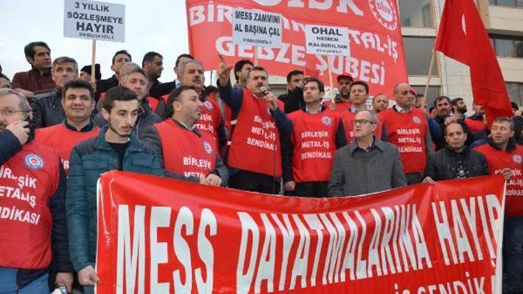 Gebzede metal işçilerinden protesto