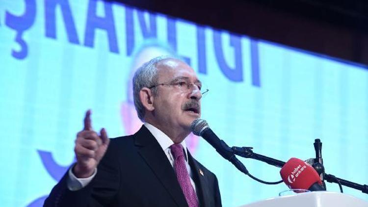 Kılıçdaroğlu: Hükümet belediye başkanlarımızı görevden alarak tartışma zeminini başka bir alana çekmek istiyor